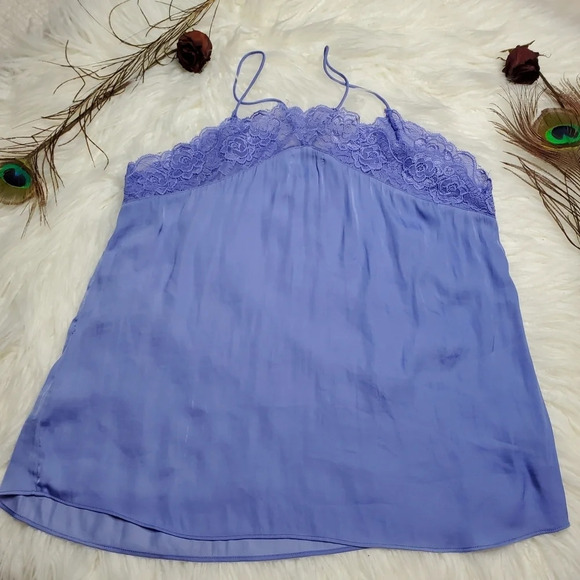 2Bella Lilac Top - Picture 3 of 4